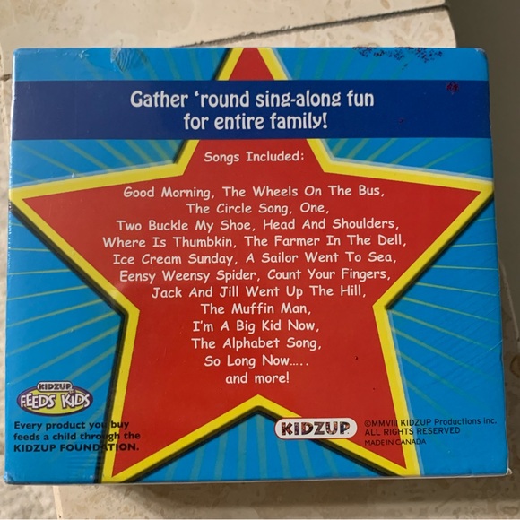 Top 60 Family Sing-Alongs 3-CD Box Set, Various Artists - Picture 2 of 2